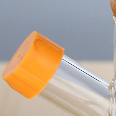 Ясная стеклянная бутылка оливкового масла 650мл с бамбуковой крышкой поставщик