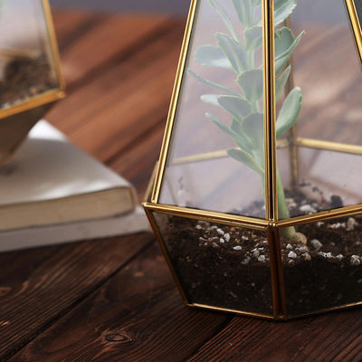 Изготовленные на заказ большие кристаллические вазы, металл вазы ясного золота геометрический + стеклянный материал поставщик