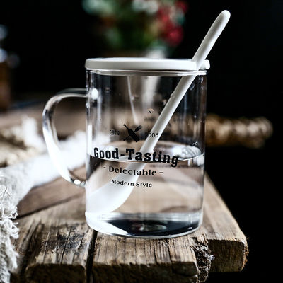Хандмаде ясная 500мл стеклянная чашка, кофейная чашка нордического стиля стеклянная многоразовая поставщик
